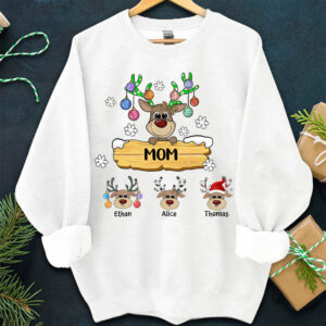 Reindeer Family Christmas  - Personalized - T Shirt, Sweatshirt, Hoodie