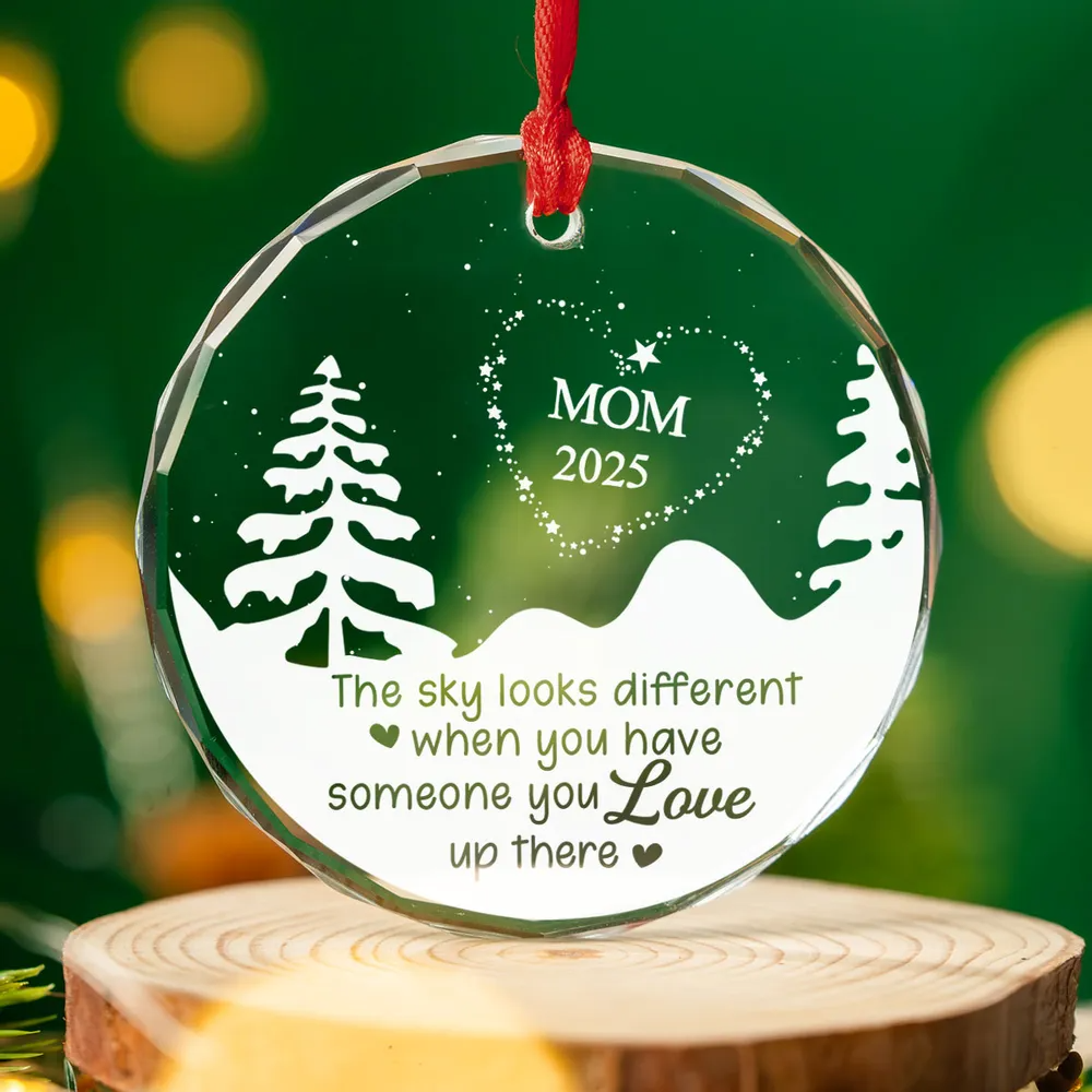 Memorial Glass Ornament 2025 – Personalized “The Sky Looks Different” Keepsake for Mom, Loved One in Heaven, Christmas Remembrance Gift
