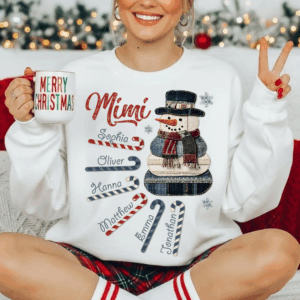 Personalized Mimi Christmas Sweatshirt with Grandkids’ Names – Cute Denim Snowman Gift for Grandma