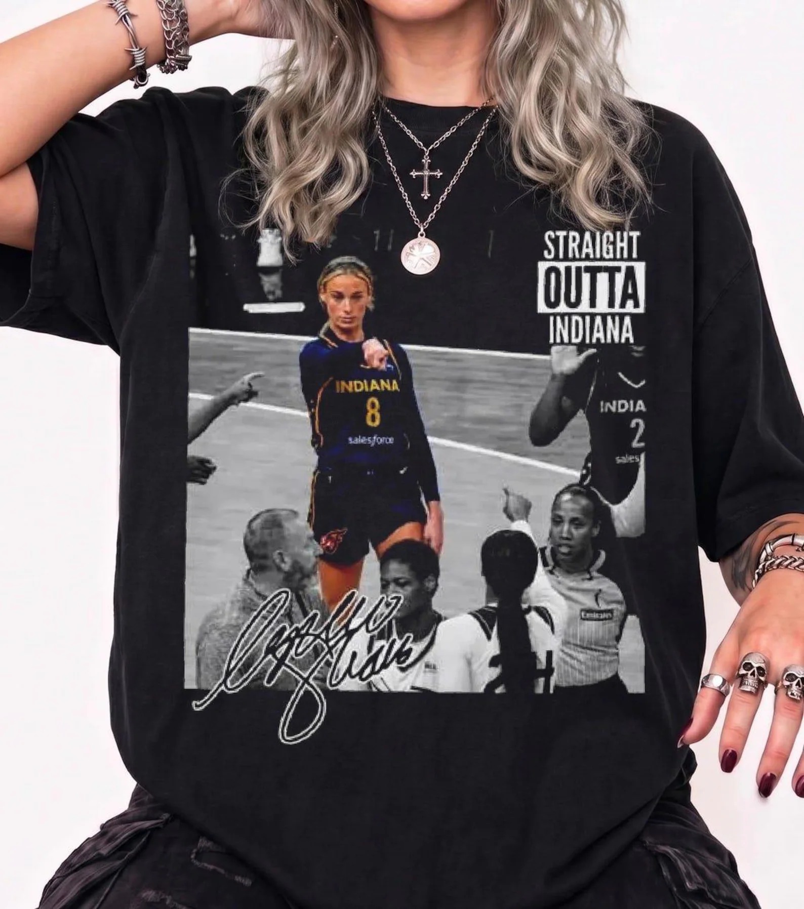 Sophie Cunningham Pointing T-shirt, Sophie Cunningham